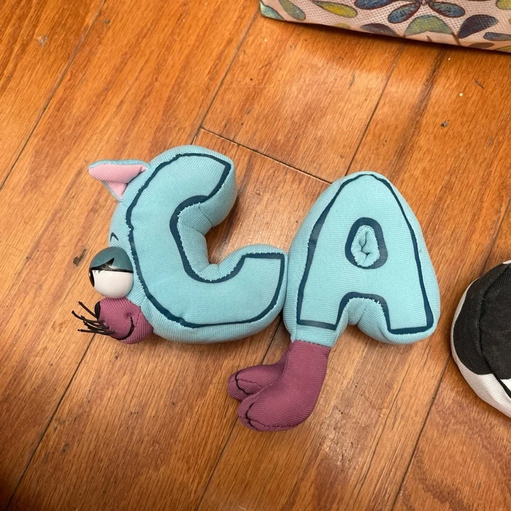 PBS Kids Wordworld CA Plush Magnetic Cat Pull Apart Letters - partial set